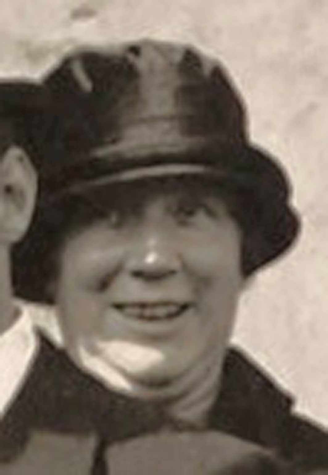 Bertha Elizabeth la Grand