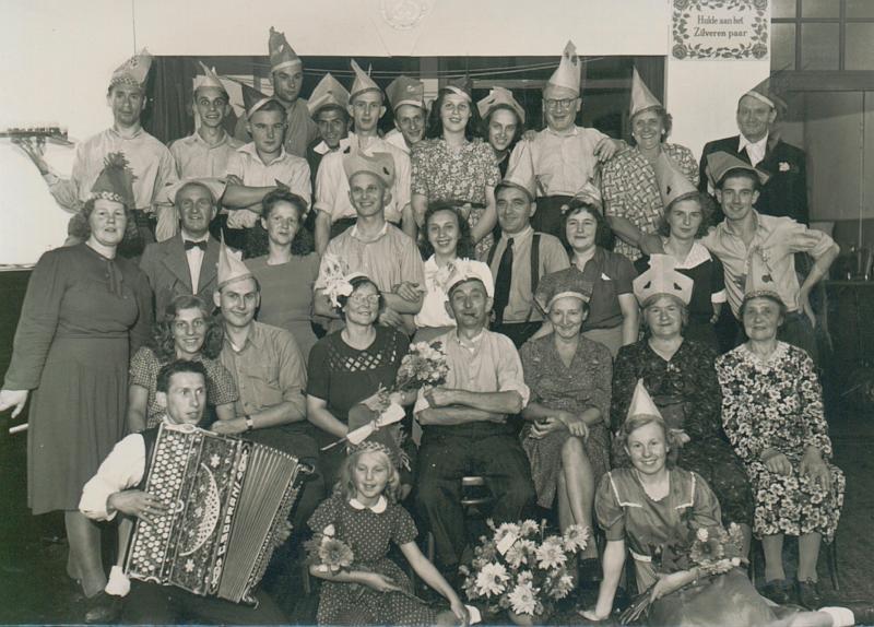 Echtpaar Van Diggelen-la Grand 25 jaar getrouwd